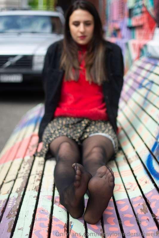 mrnyloninderschweiz image #0