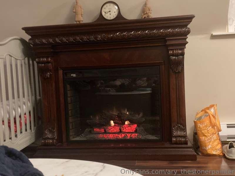 At my air bnb we have this little fire place and it’s so rel..