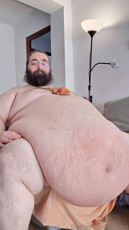 Tummy Tuesday avec croissant.
