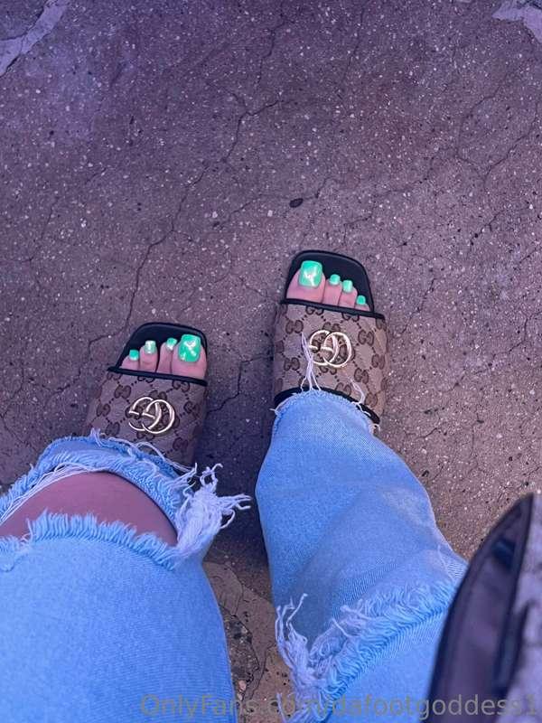 dafootgoddess1 image #1