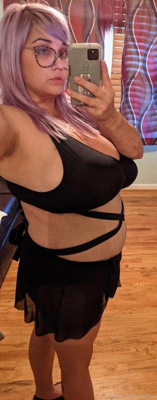 Went swimming at my grandma's pool, do you like my swimsuit ..