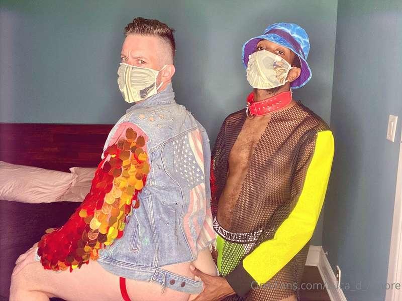 #𝙱𝚎𝚑𝚒𝚗𝚍𝚃𝚑𝚎𝚂𝚌𝚎𝚗𝚎
𝕃𝕦𝕔𝕒 𝕕’𝔸𝕞𝕠𝕣𝕖 & @hollywood20k