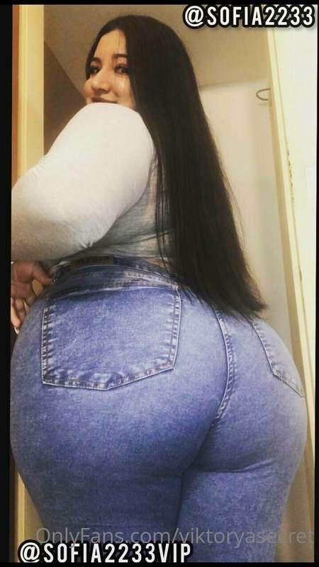 ## 🔥@sofia2233🔥FREE
## *🥵@sofia2233vip🥵VIP* $5😋
## 🟢 Online ..