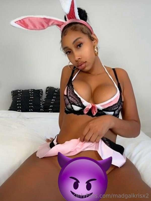 ### BUNNY SLUT 😏
I've been quite the naughty bun 🤫 I  slid t..