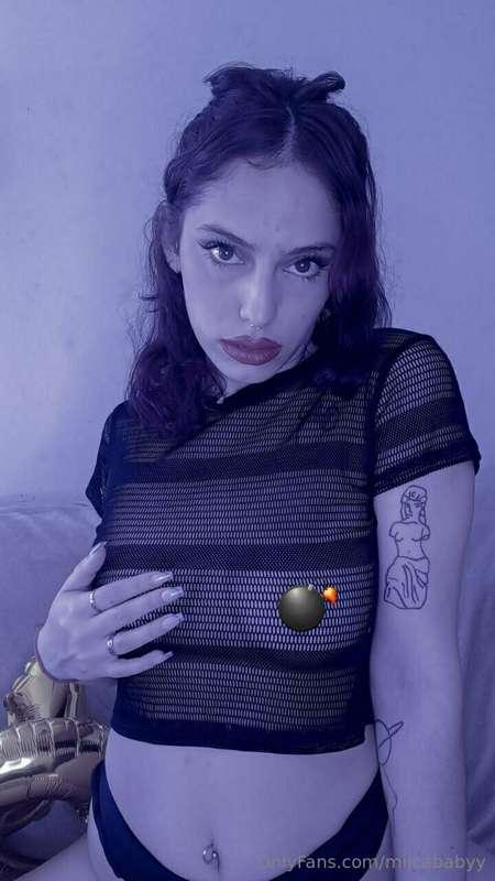 ##   @lucygirlred   ⚘️
𝑇ℎ𝑒 𝑔𝑖𝑟𝑙 𝑜𝑓 𝑦𝑜𝑢𝑟 𝑑𝑟𝑒𝑎𝑚𝑠🌹👽

😈𝑃𝑒𝑟𝑓𝑒𝑐𝑡 𝑝..