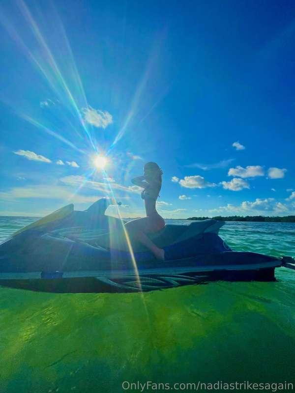 Happy Monday 🌊😍 How was everyone’s weekend?