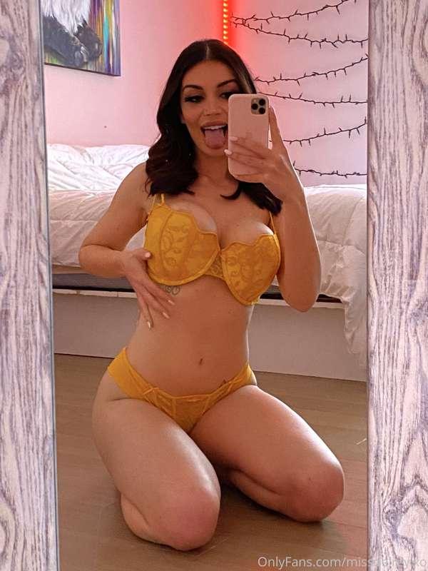 Daddy, you know just what i like 🤤

💖 PS: it’s payday, maybe..