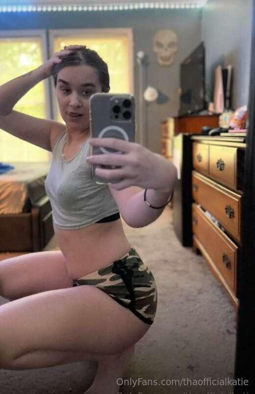 Wanna see me bounce it ? 🍑