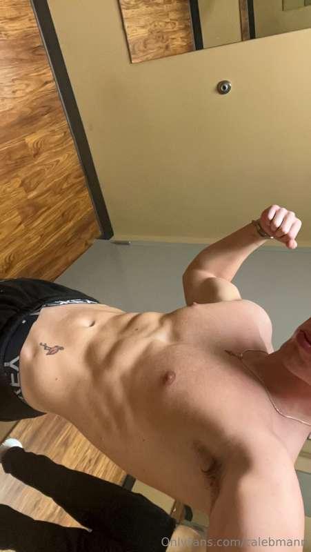 💪