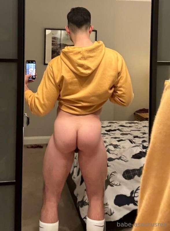 babe_asaurusrex image #0