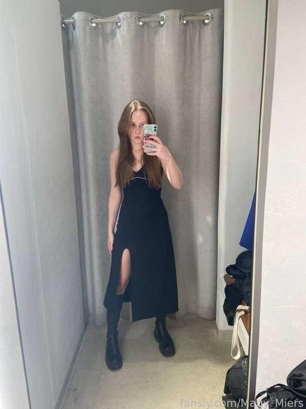 Should I buy this dress, what do u think? 😇


#fyp #dickrate #custom #sexting #skinny #nsfw #cute 