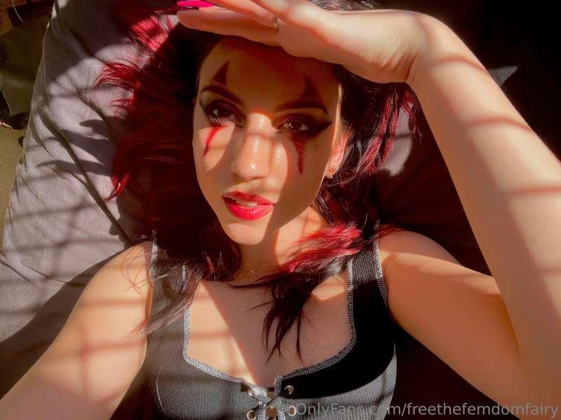 @thefemdomfairy