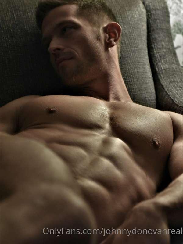 I know exactly what this pic is doing to you.