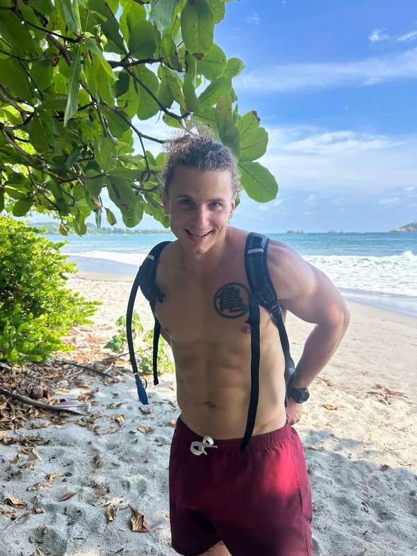 Hiking to the beach with me is always fun 😈(Filmed on privat..