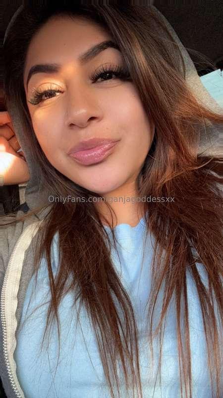 High 💋💨 who’s ready to play?!