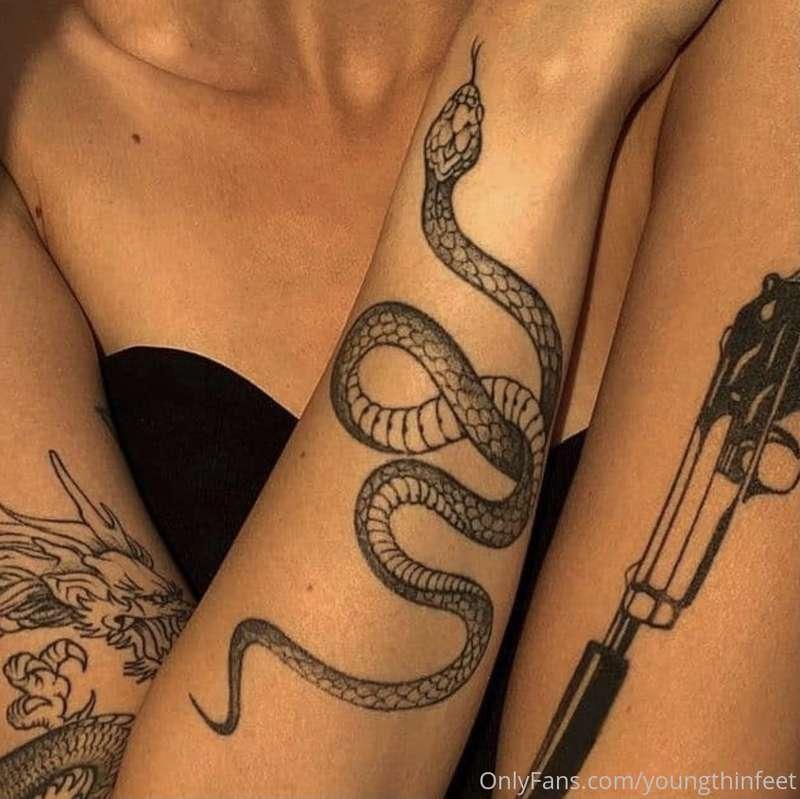 I want to get this tattooed, who’s going to pay for it?😳💰