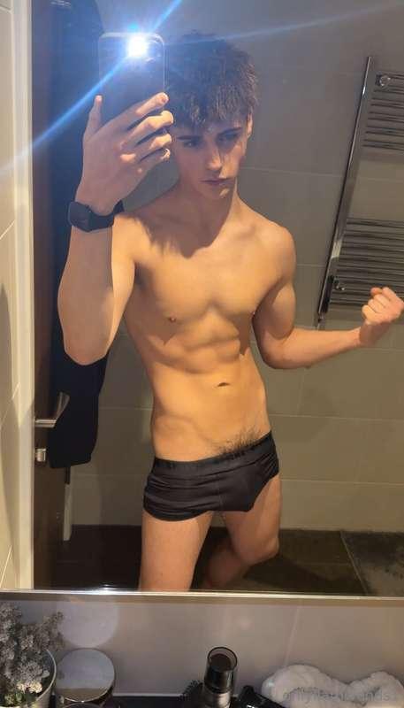 liamwoods1 image #0