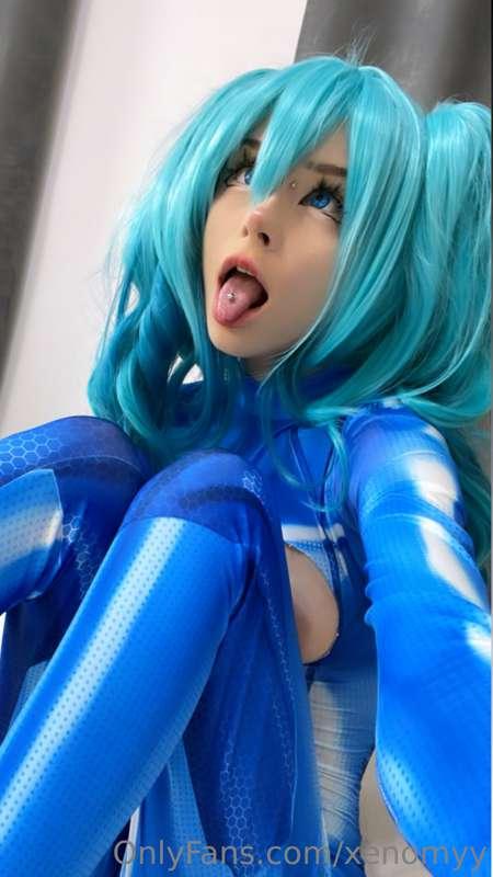 I have my mouth open for u 🥵
