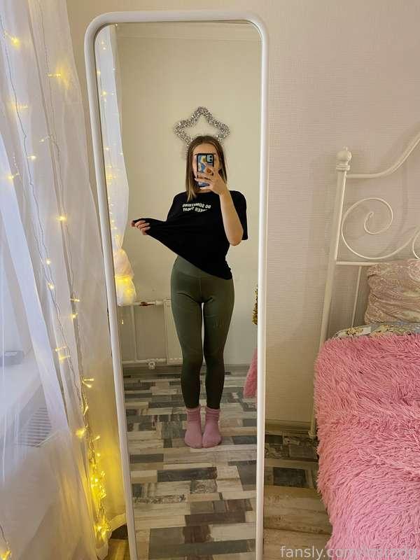 Alice's transformations😅😅Your alice may look so different but it's still me🙈 Anyway, which look do you think is better??

#fyp #egirl #blog #me #natural #gamer #gfe #aboutme #hairy #outfit #gamergirl