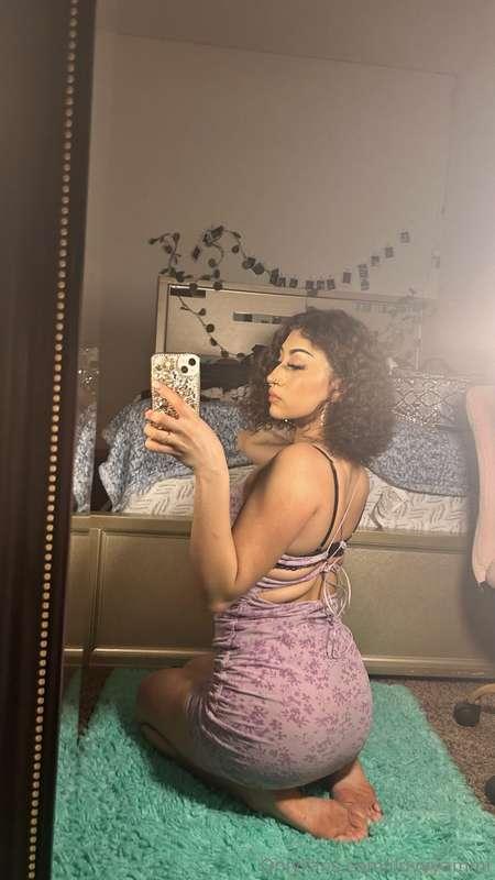 i could be your queen if you let me 👑
