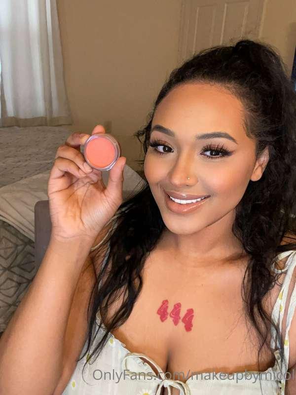 Hi everyone! I love using blush for everyday makeup! Blush l..