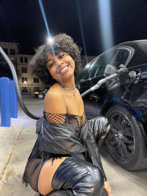 🌚 🌃 ✨