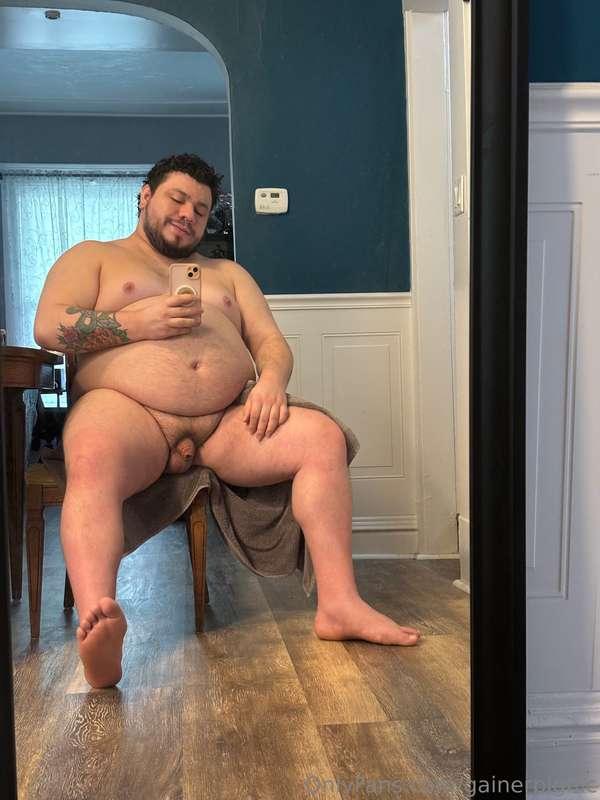 Need to take a seat after a shower. Cleaning all this heavy ..