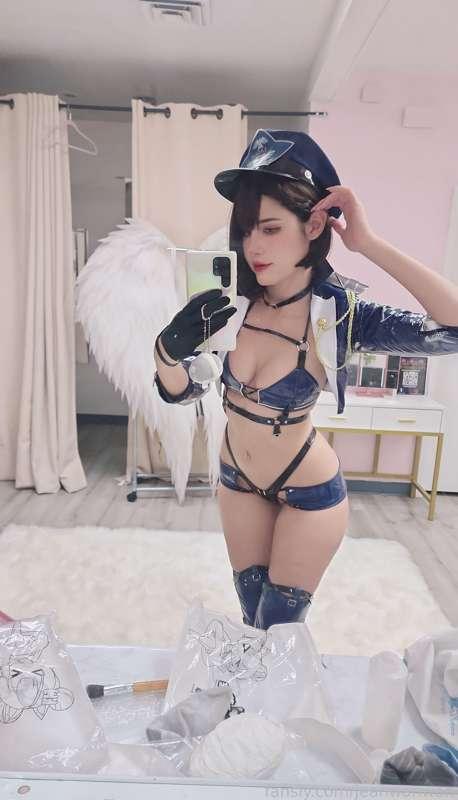 jeanwanwan image #4