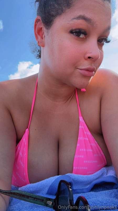 Any volunteers to rub some lotion all over??