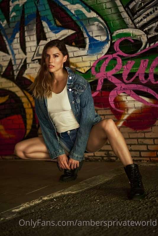 Wishing you a kickass Saturday! 💋