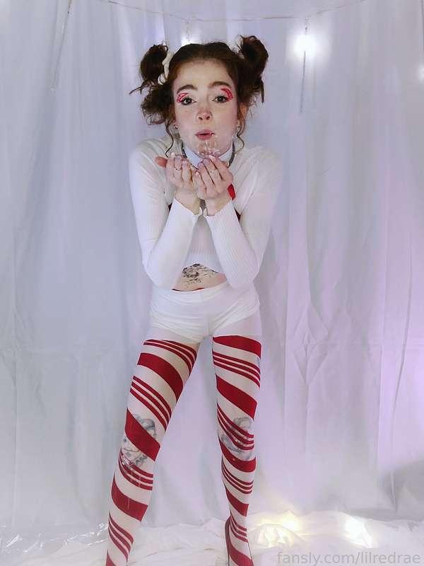 lilredrae image #2