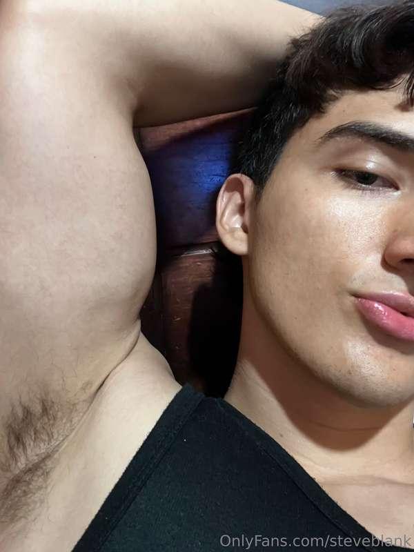 ¿Te gustan las axilas peludas?😈