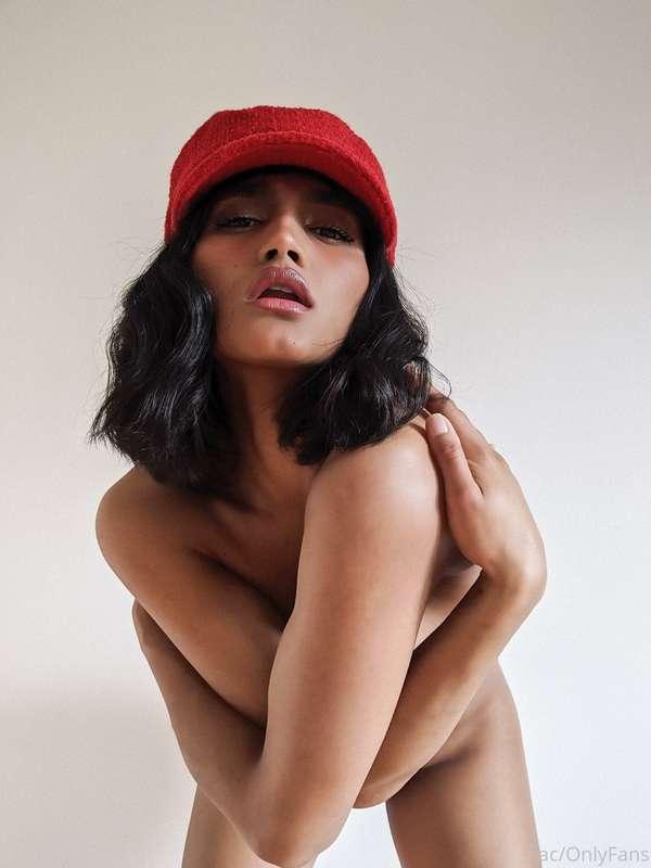 #4 😘