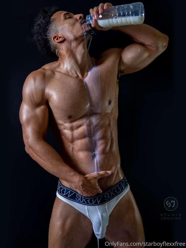 I present to you the Milk Man Show. 🎥 @on_sj 
Join @starboyf..