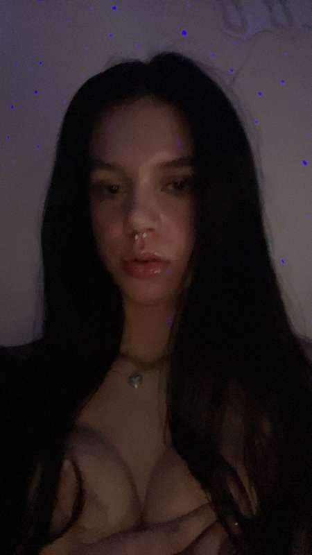 Are you joining my Live today?? 🥰