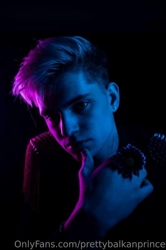 Should I try more professional photo shoots like this one? 😏