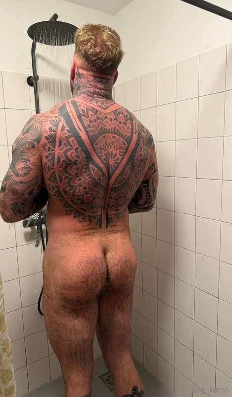 Come wash my back 🥵