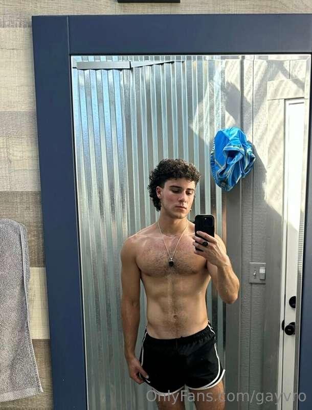 HUMP DAY 💦
