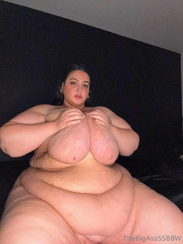 thebigassssbbw1 image #0
