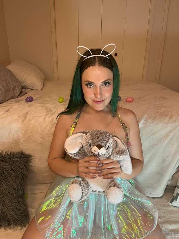 What should I name my bunny? 🐰
Wrong answers only 😂 make me ..