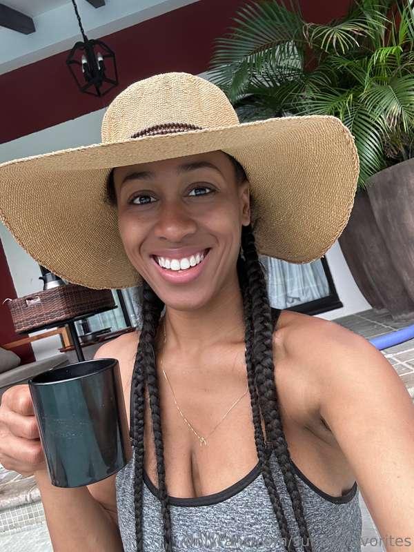 Good morning from Central America 😘  Today is zip lining and..