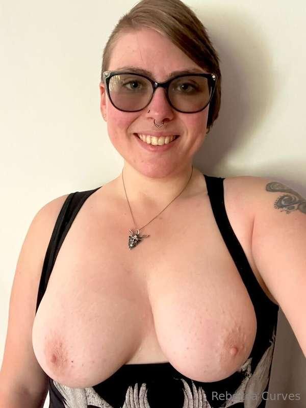 curvesrebecca69 image #4