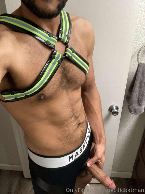 Some fun with my new harness🤤 new collab coming soon!