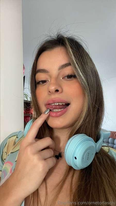 Con ganas de probarme ? 😋💞Are you eager to try me? 😋💞