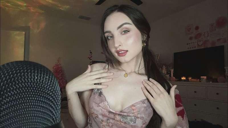 Patreon Exclusive: ASMR | Collarbone Tapping, Hand Sounds, Mouth Sounds, Rambling