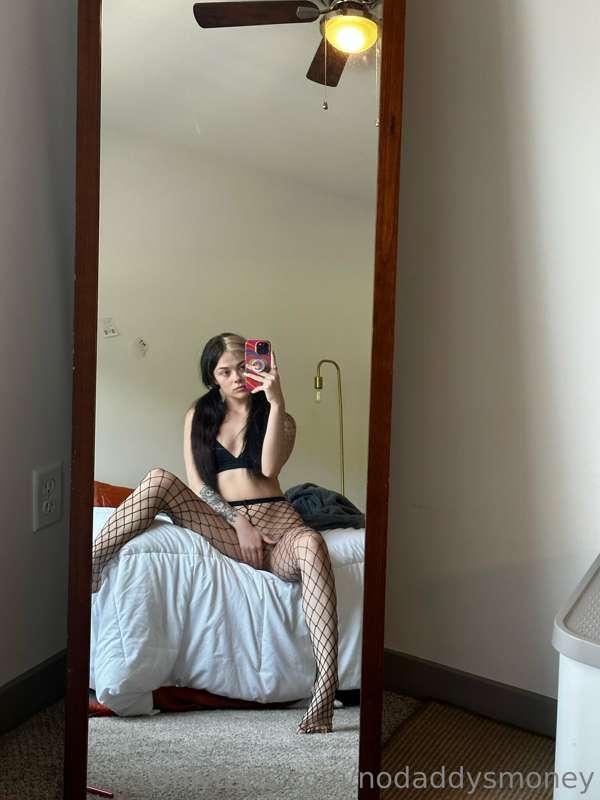 Cum have fun with me tonight daddy 😜