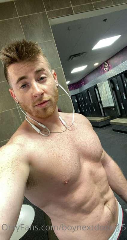 Should we hit the shower gym bro?