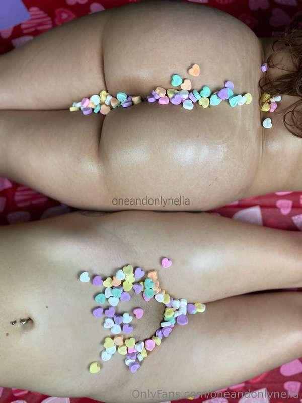 freenellaxo image #2