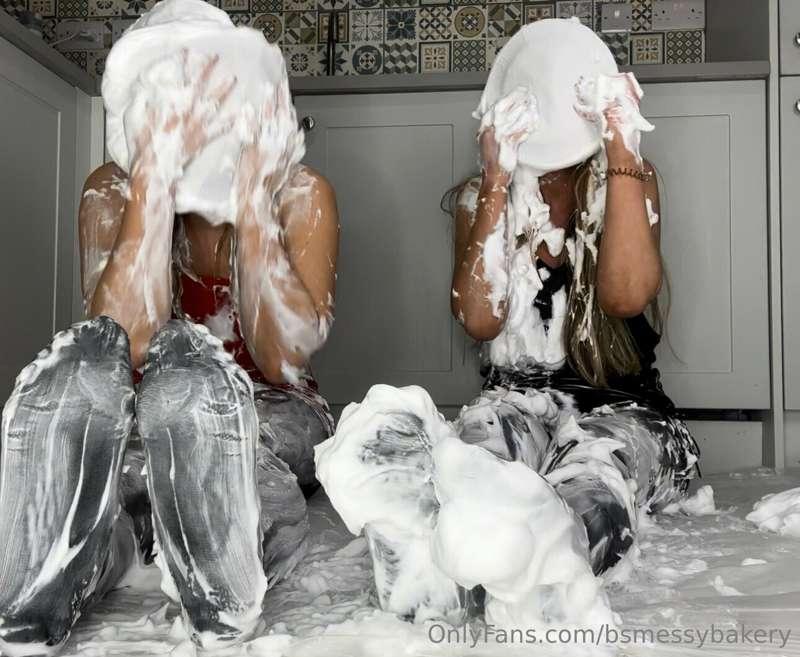 bsmessybakery image #30