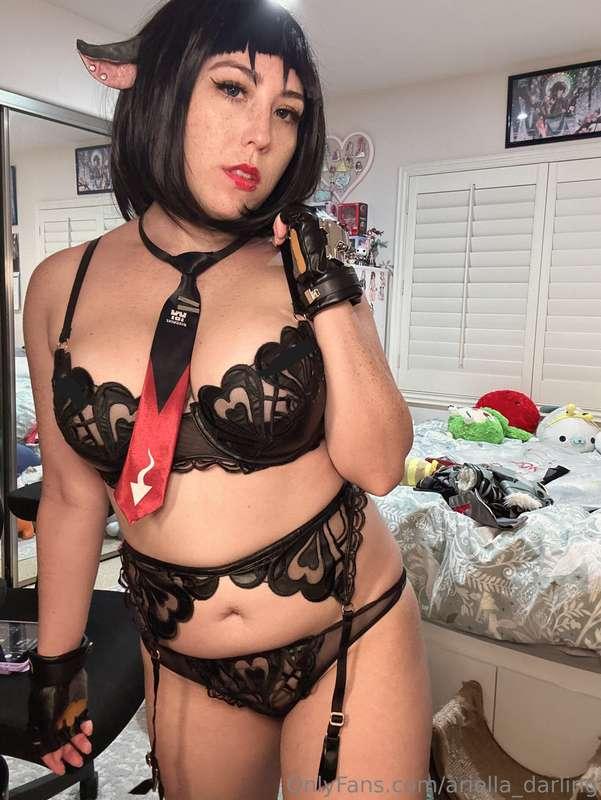 Wanna have some fun with your favorite rat?Jane Doe BJ video..